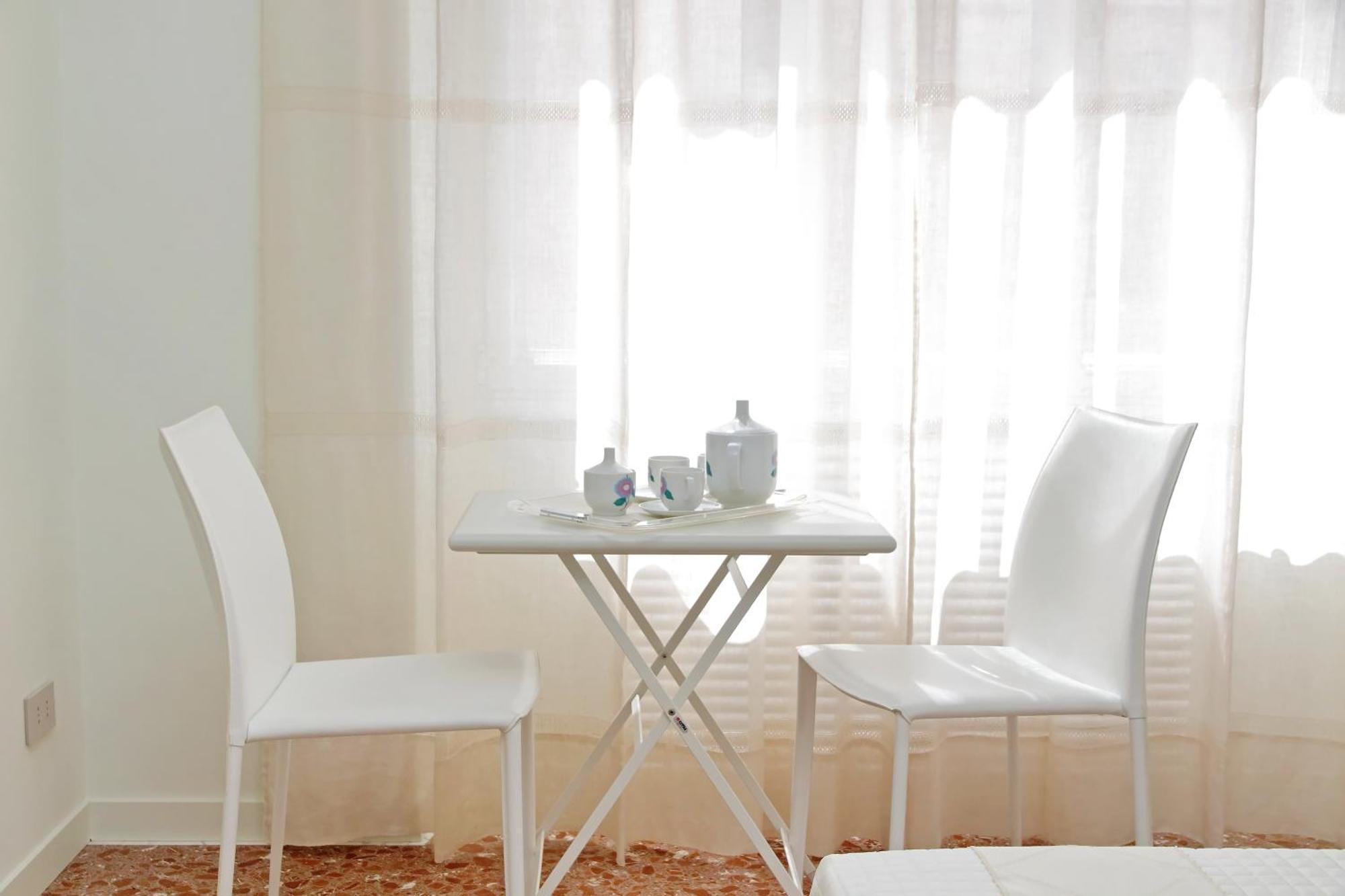 On Rome Affittacamere O Guesthouse ภายนอก รูปภาพ